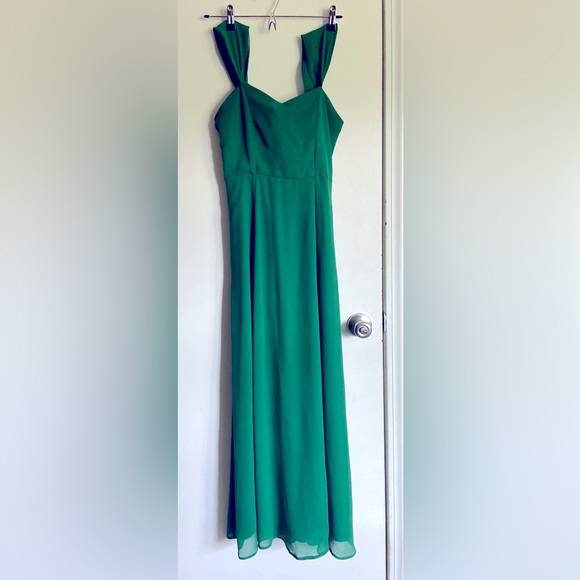 Beautiful Size Two Emerald Green Maxi Dress from ModCloth - Picture 1 of 10